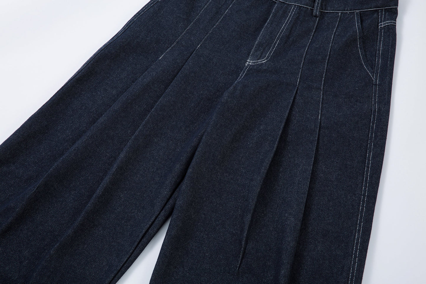 NOIRÉ™ | ESSENCE WIDE-LEG DENIM