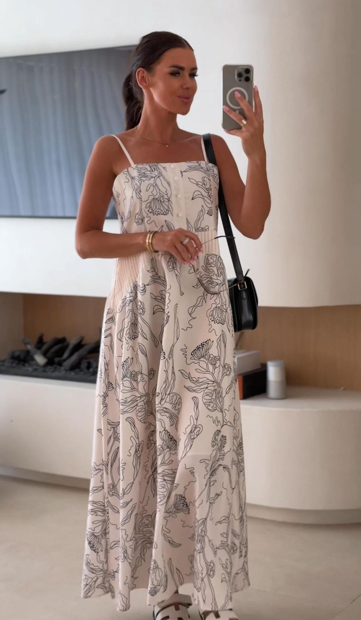 Claudie | Tyylikäs Midimekko